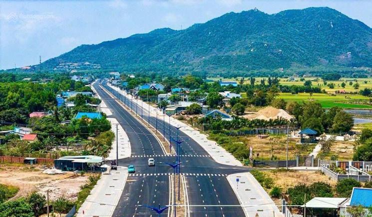 Bán đất ven núi Phước Hải, khí hậu mát mẻ
