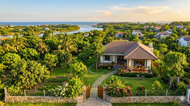 Bán nhà vườn Lộc An, sẵn cây xanh, vào ở ngay